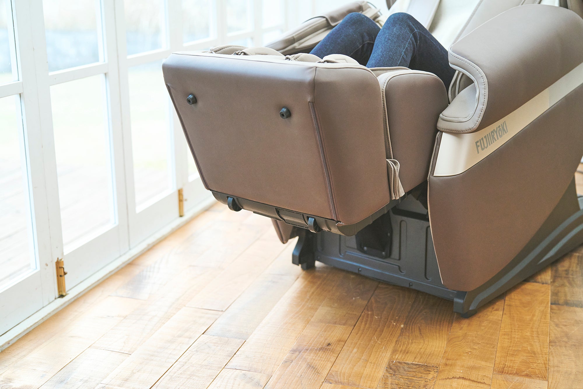 Fujiiryoki Calm Plus Massage Chair