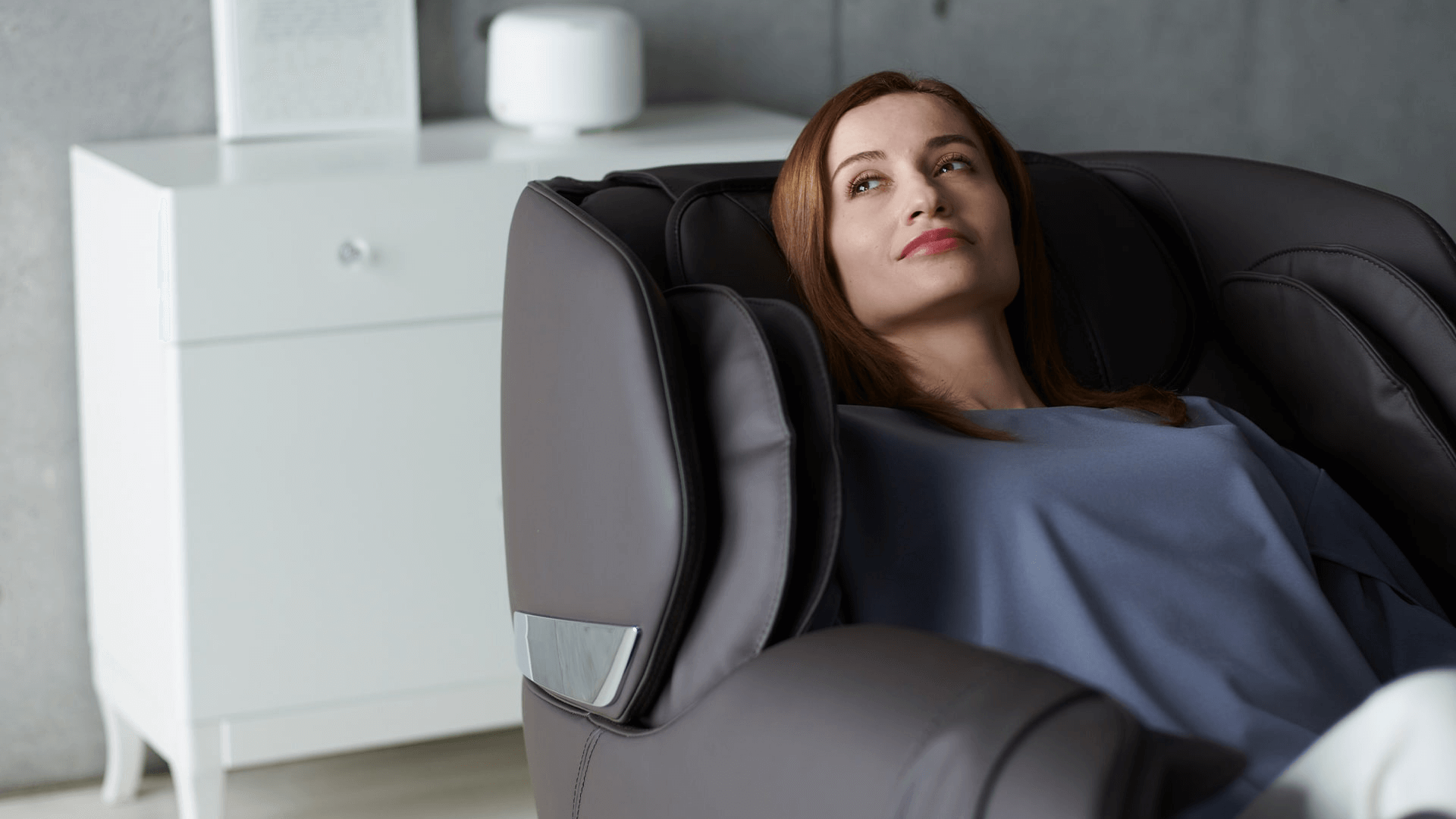 Fully Loaded (Luxury + Tech) Massage Chairs