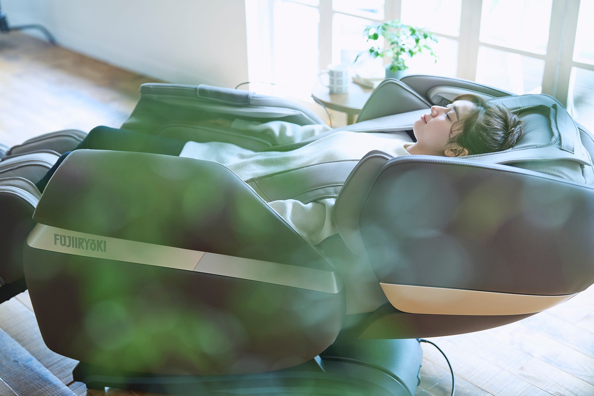 Fujiiryoki Calm Plus Massage Chair – Massage Chair Headquarters Fujiiryoki Calm Plus Massage Chair – Massage Chair Headquarters
