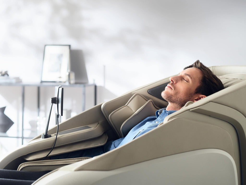 Fujiiryoki Cyber Relax Elite 4D Massage Chair