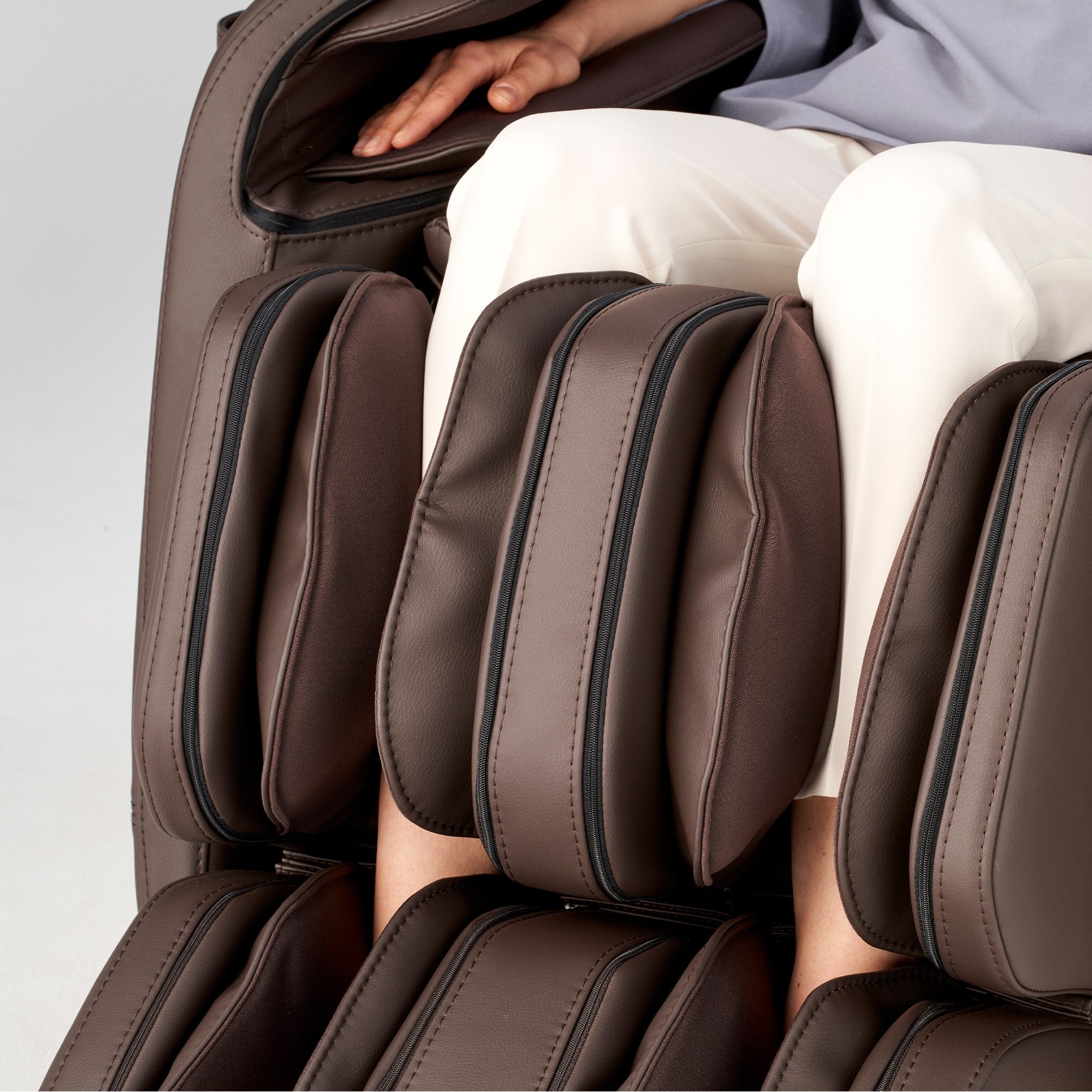 Synca Hisho Zero Gravity Massage Chair