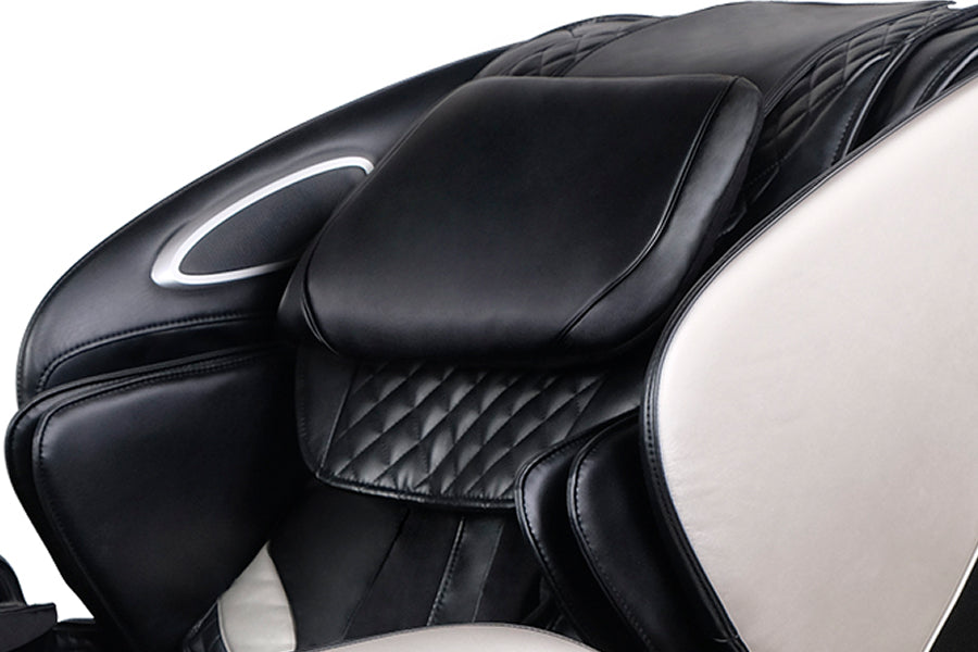 Close-up of Osaki OS-Atai Massage Chair upper body area